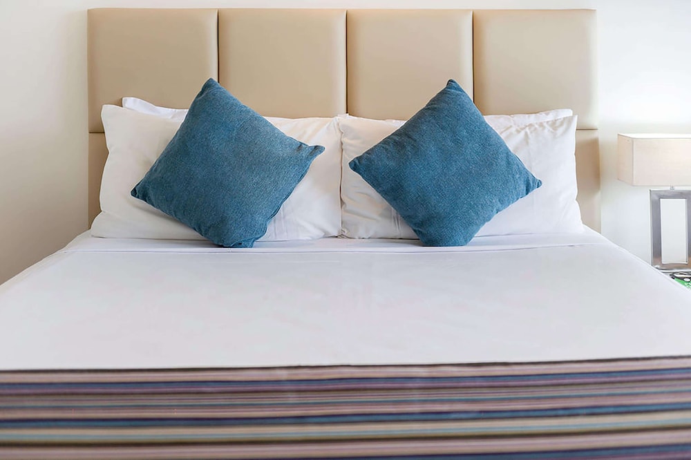 Rydges Esplanade Resort 36/68