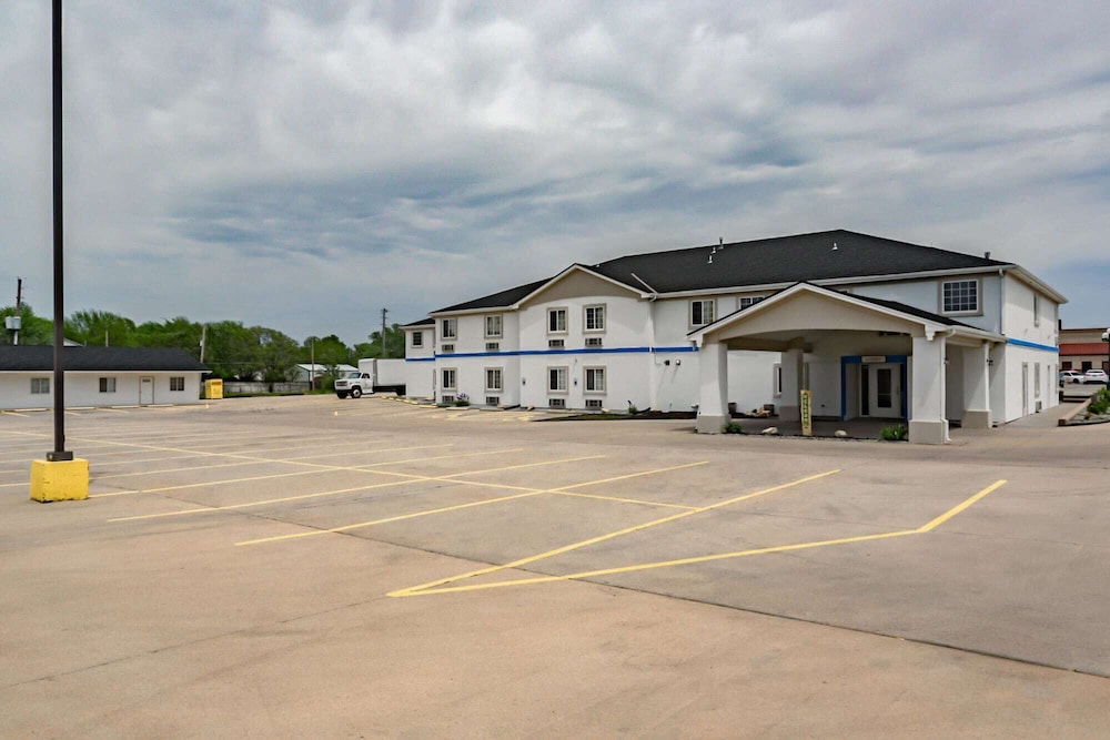 Motel6 Augusta, KS 29/37