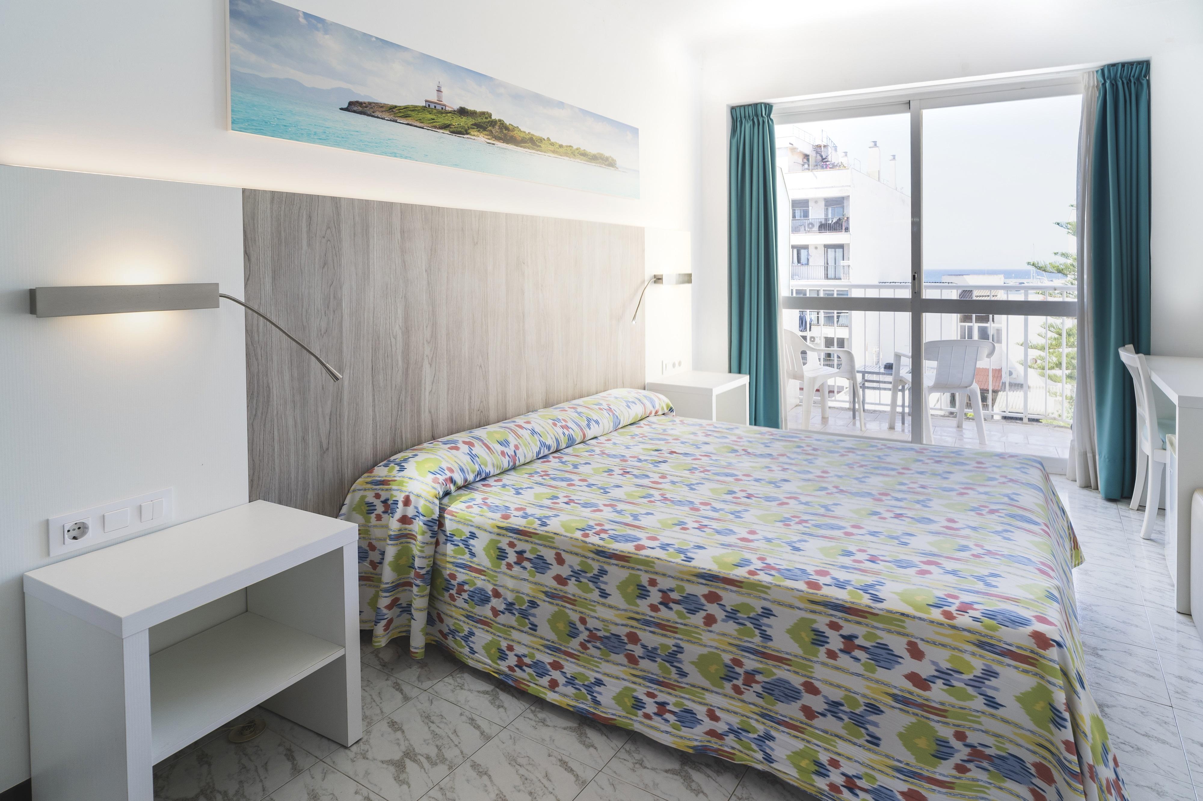 Standard, Double or Twin Bed, Balcony