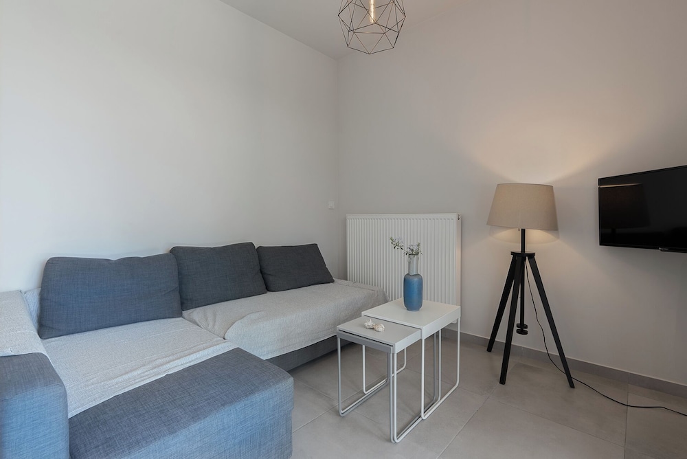 Lemonia Accommodations 34/50