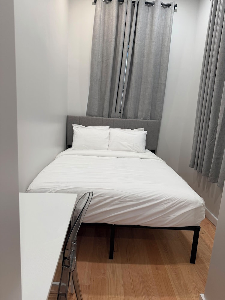 Chelsea Inn 22/70