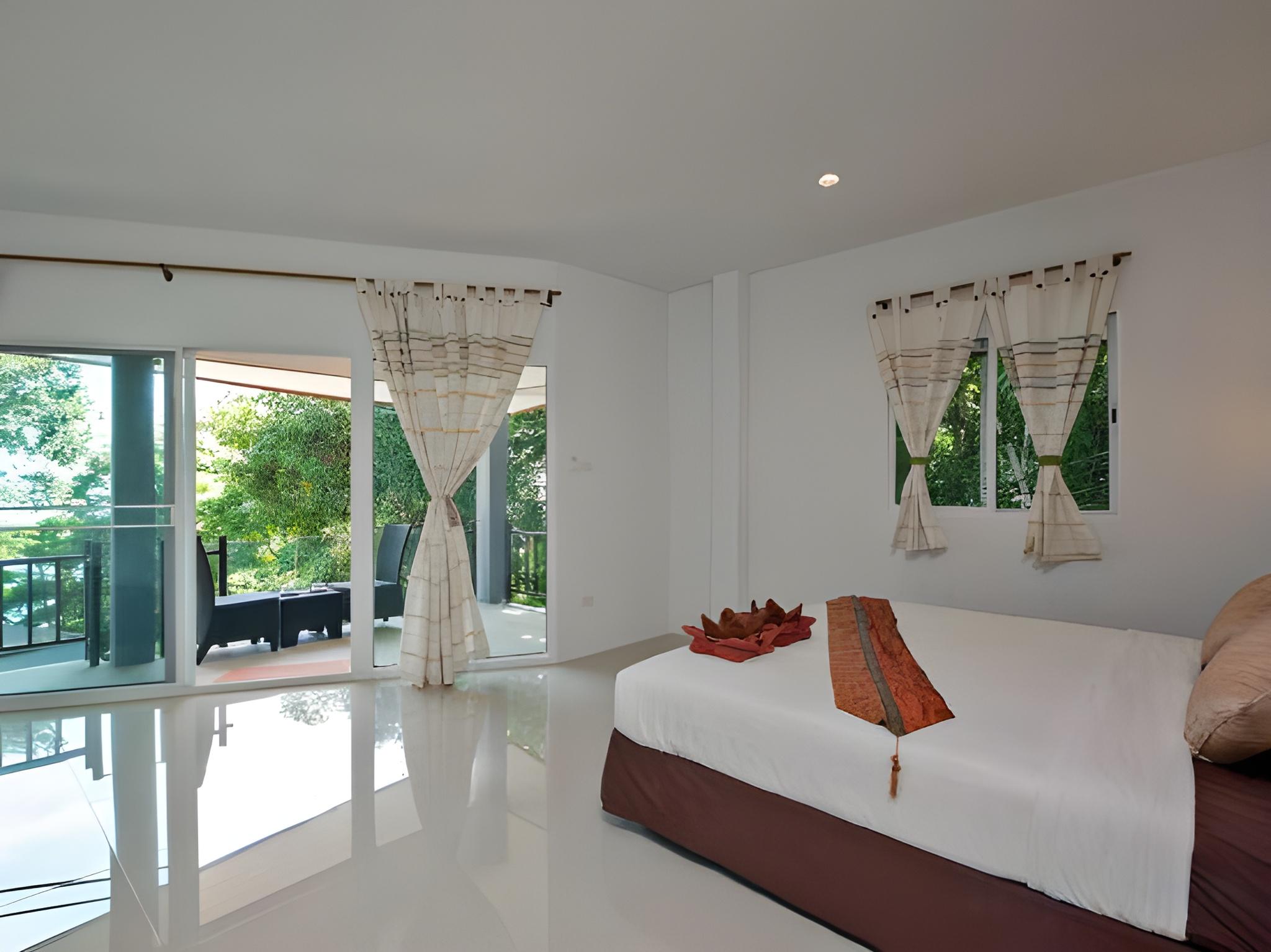Cliff, Garden, Bungalow