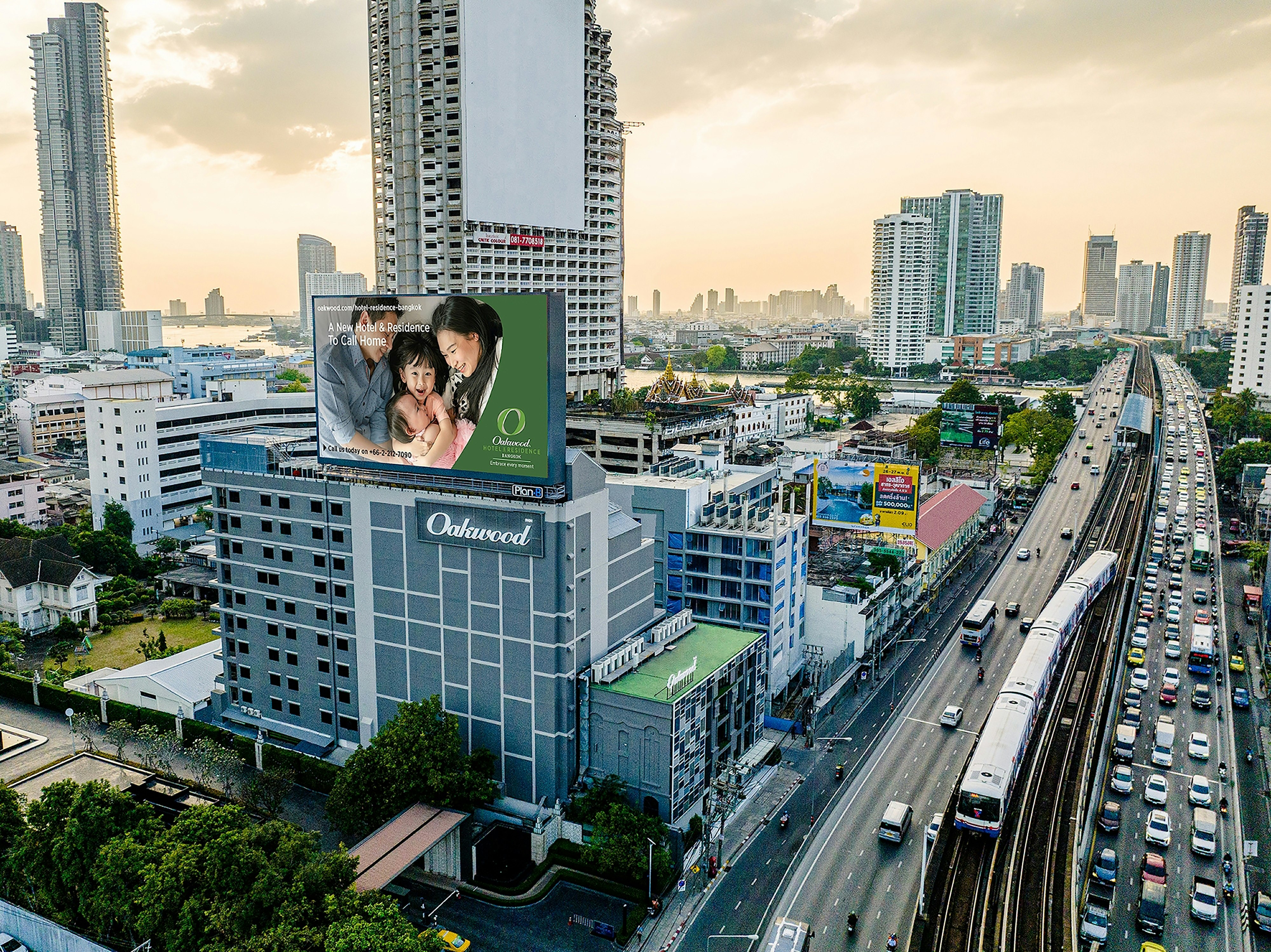 Oakwood Hotel and Residence Bangkok 5/57