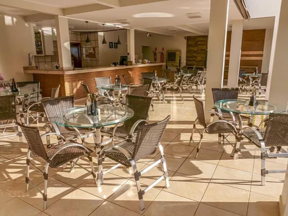 Marrua Hotel 37/49