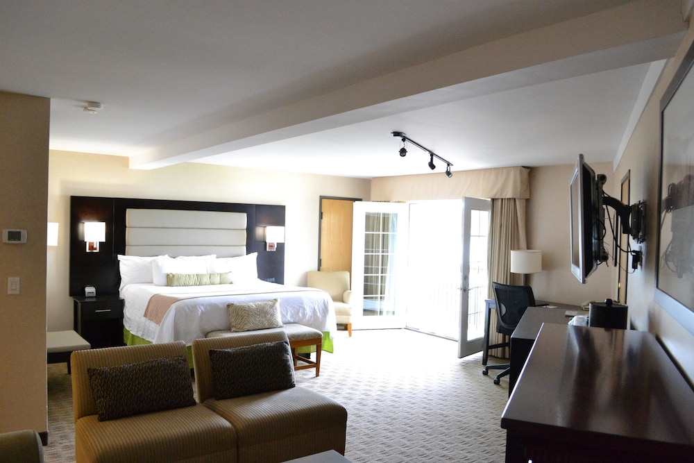 Silverdale Beach Hotel 26/50
