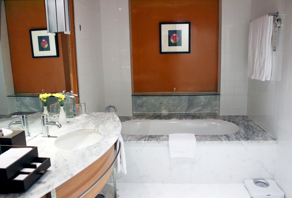 Centara Hotel Hat Yai 41/79