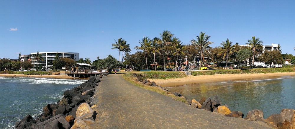 Bargara Gardens Motel And Holiday Villas 32/44