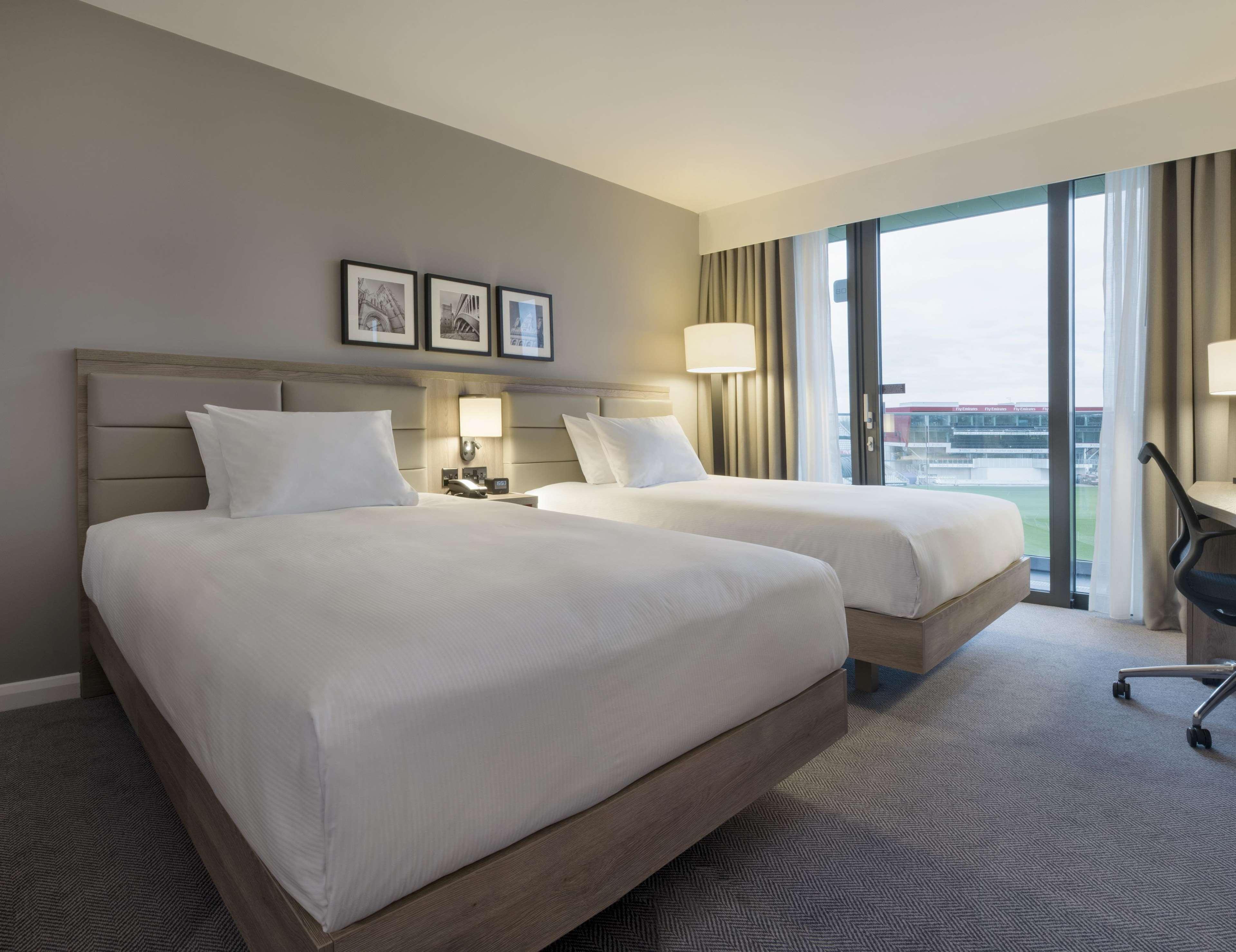 ROOM, TWIN BEDS, PITCH VIEW, BALCONY