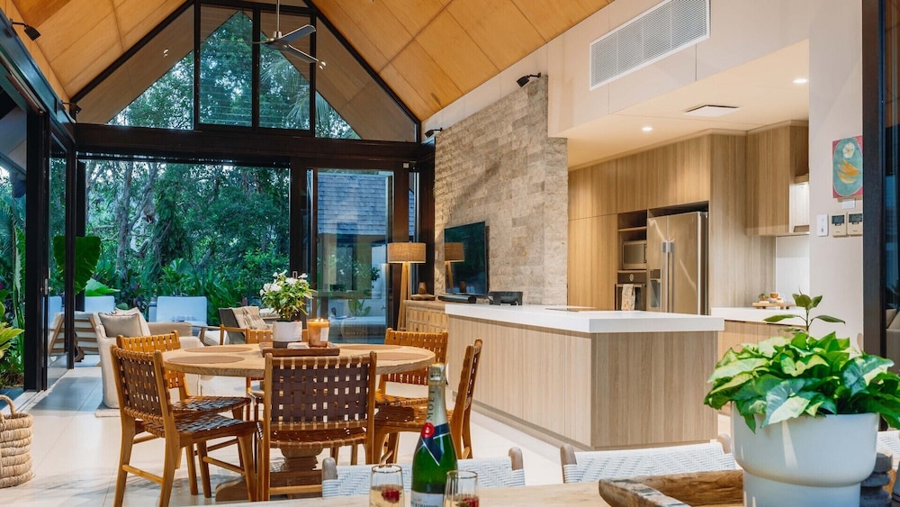 Nirayama Villas And Spa 6/50