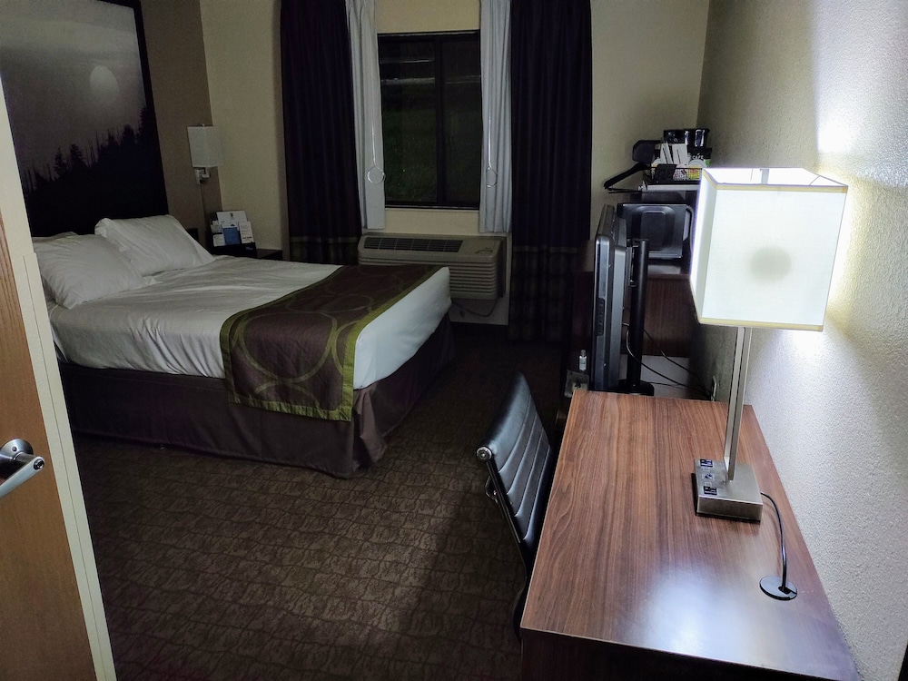 Super 8 By Wyndham Lebanon 10/32