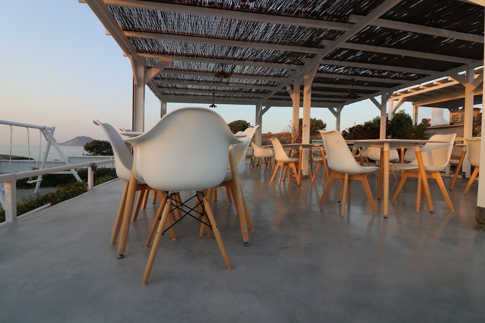 Avra Pahainas Hotel 42/50