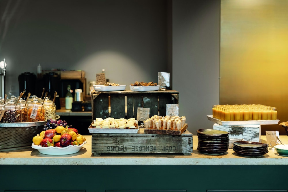 Elite Hotel Carolina Tower 36/62