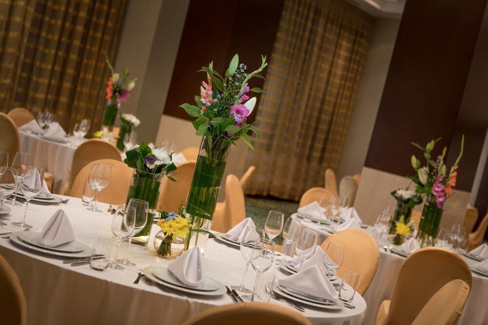 Renaissance Atyrau Hotel 45/54