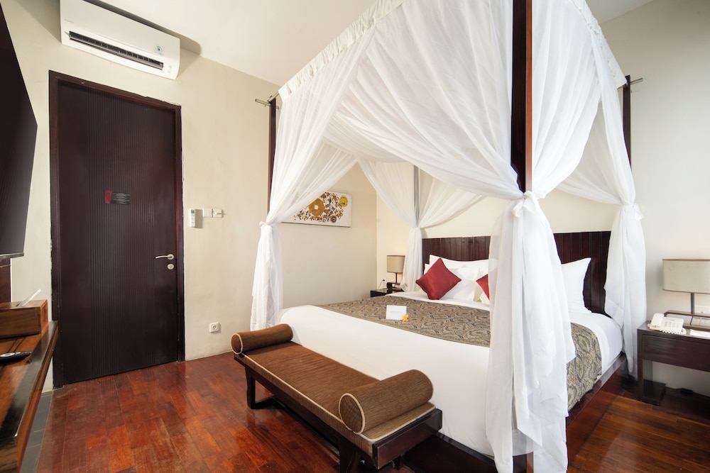18 Suite Villa Loft Kuta 24/73