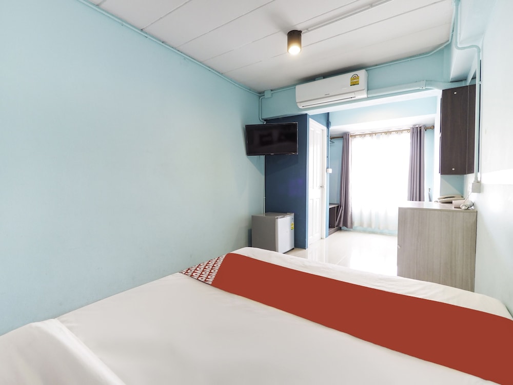 OYO 983 The Private Hotel 15/38