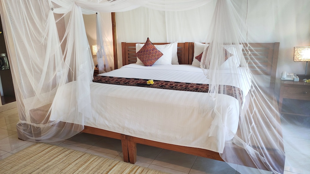Puri Sari Beach Hotel 13/50