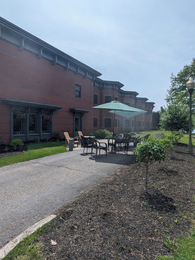 Best Western Potsdam University Park Inn thumb 3