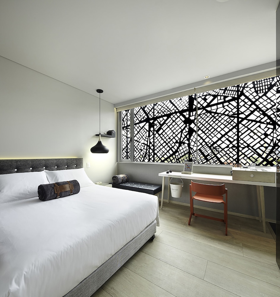 The Click Clack Hotel 17/64