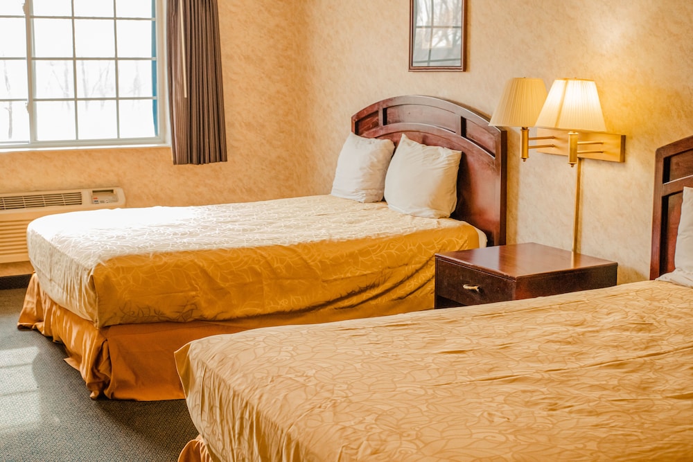 Colfax Inn 28/58