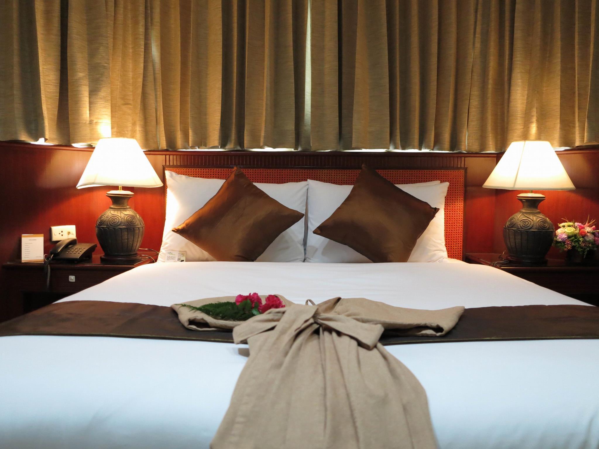 غرفة تنفيذية بسرير كينج، The Grand Sathorn 2/2
