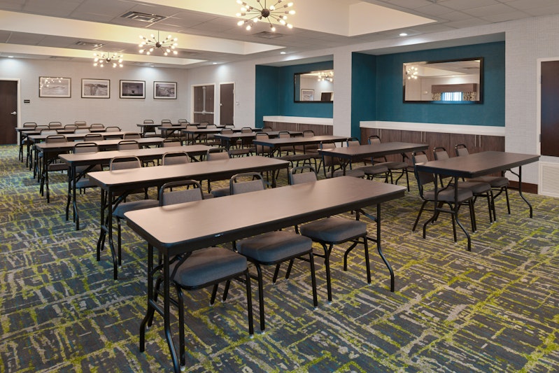 Hampton Inn & Suites Port Aransas 34/53