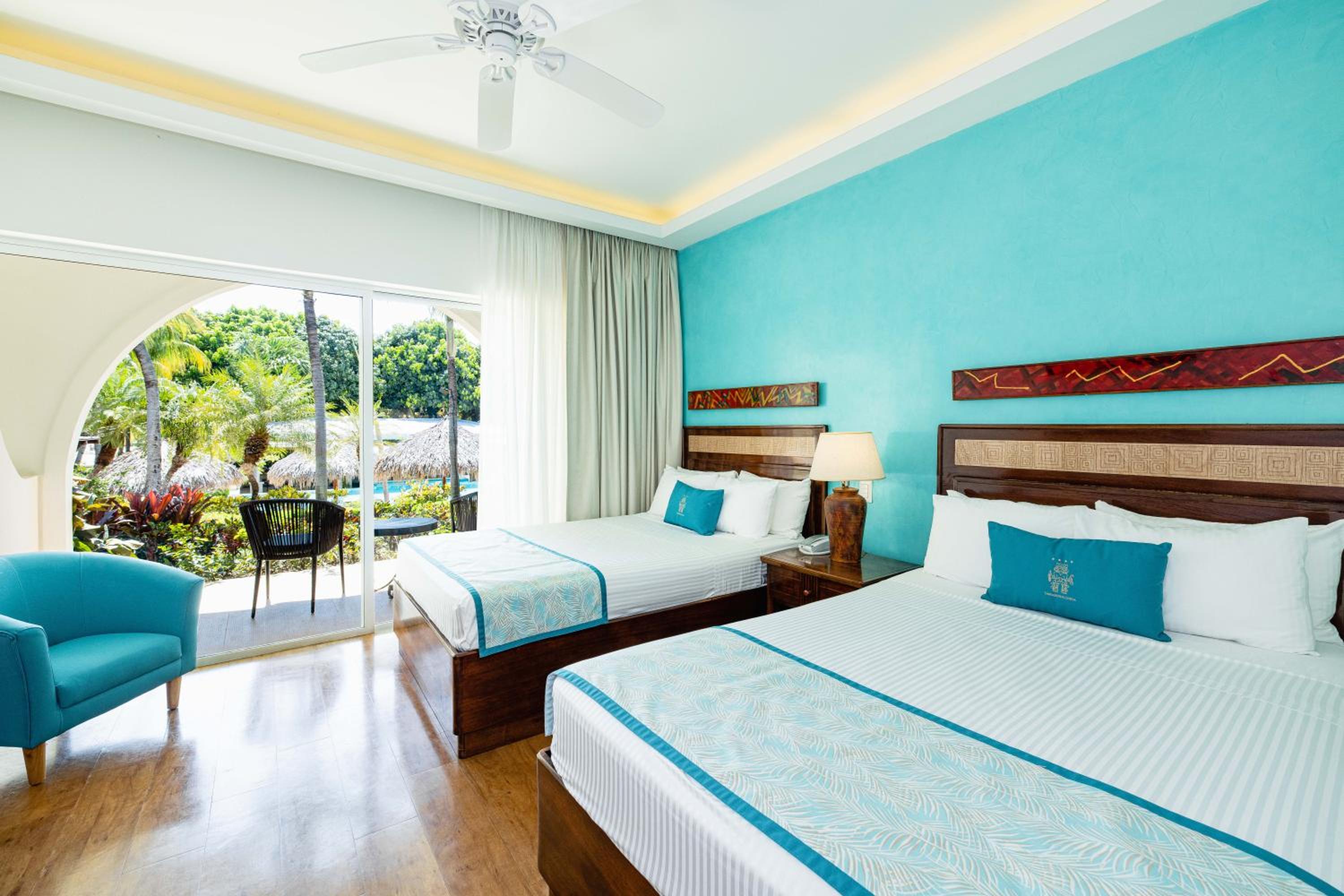 Tropicana, 2 Double Beds, Pool View, Adult Only، Tamarindo Diria Beach Resort 2/2