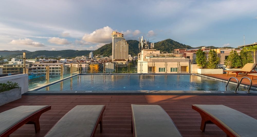 Centro One Patong 57/67
