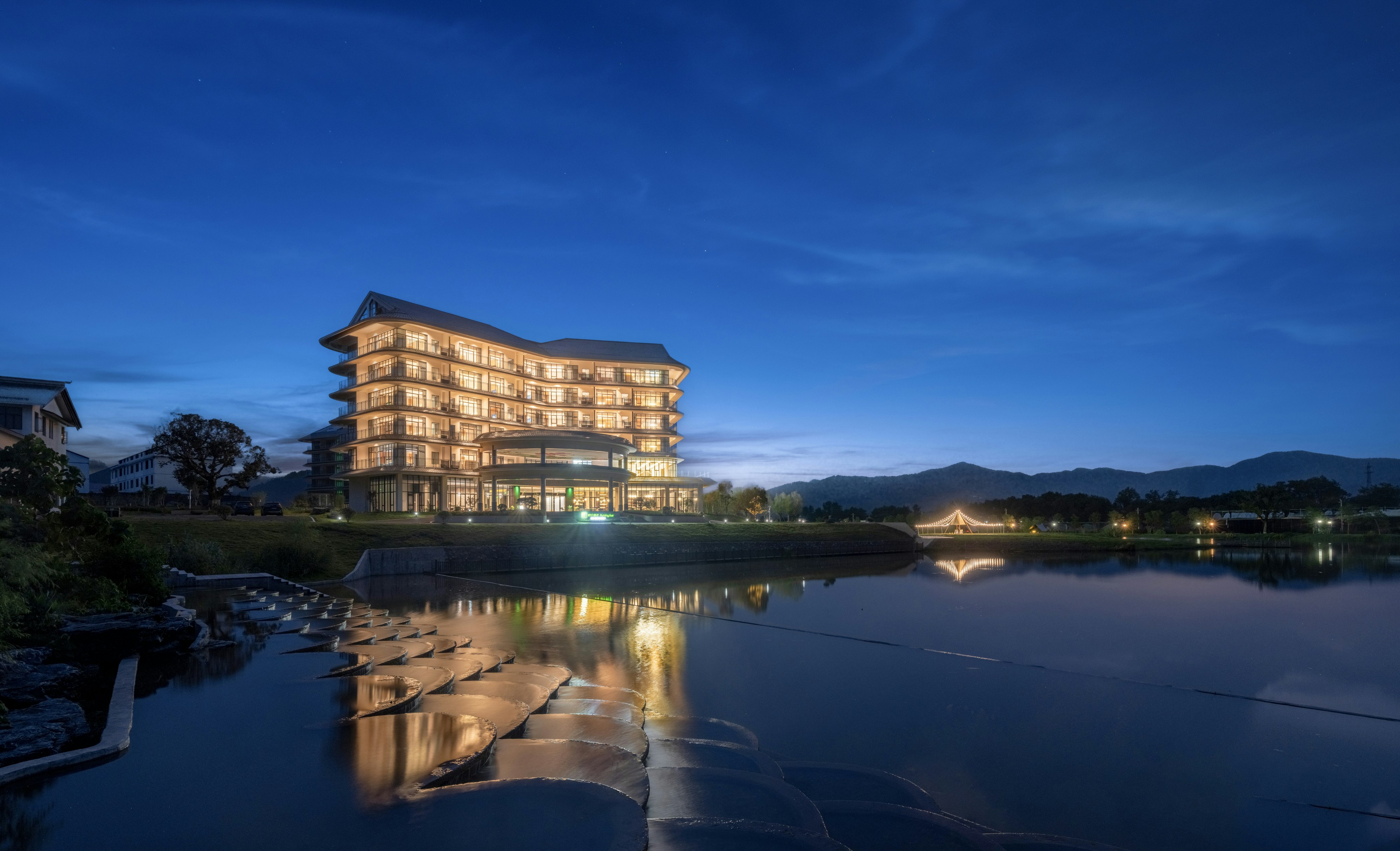 Holiday Inn Ganzhou Orchid Town Hotel 1/50