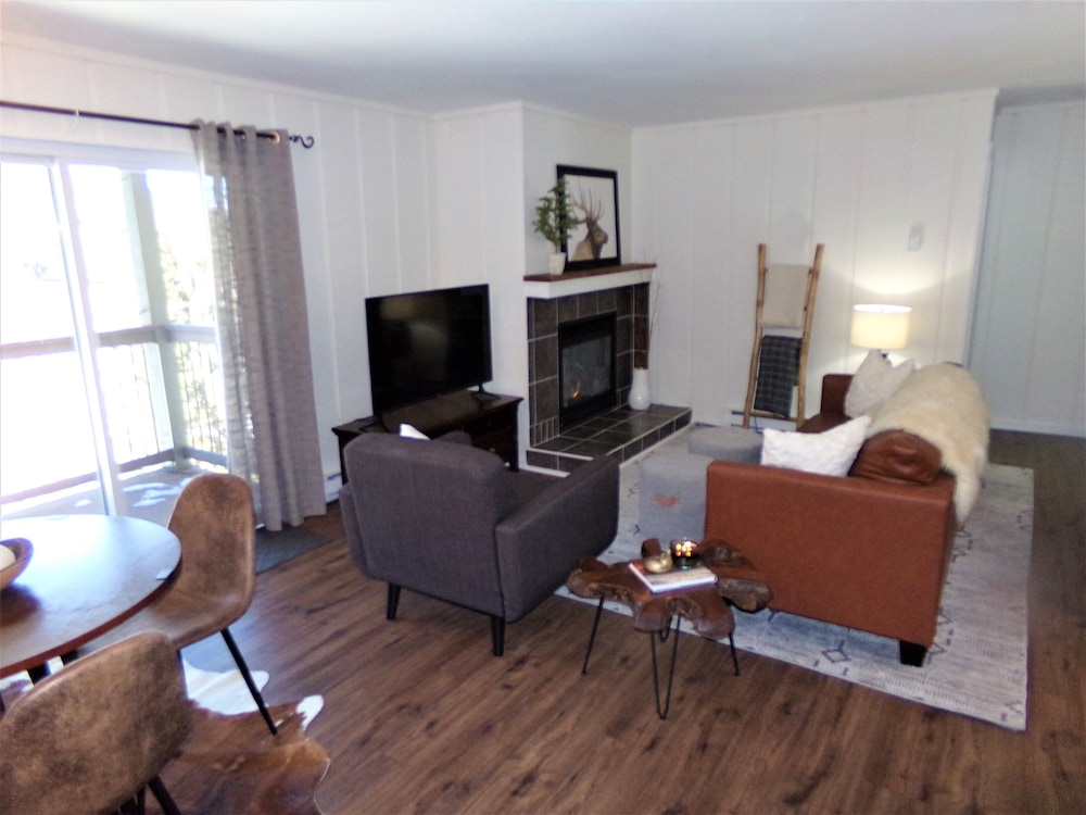 Blue River Condos 3 Bed 2 Bath 29/38