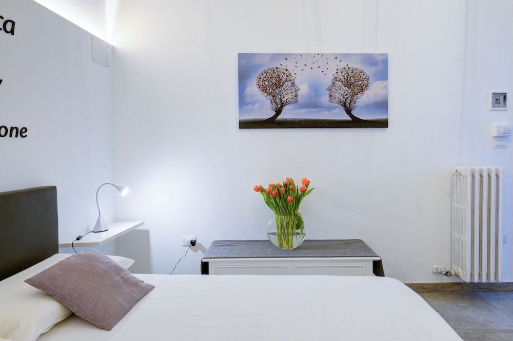 Ada Suites 52/62