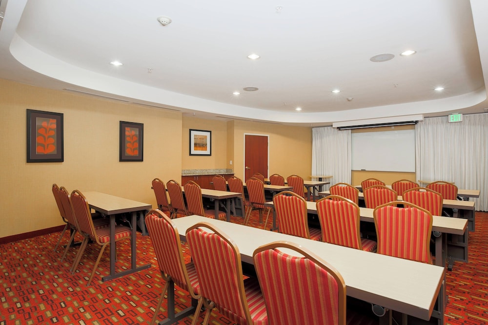 Courtyard By Marriott Chico 56/66