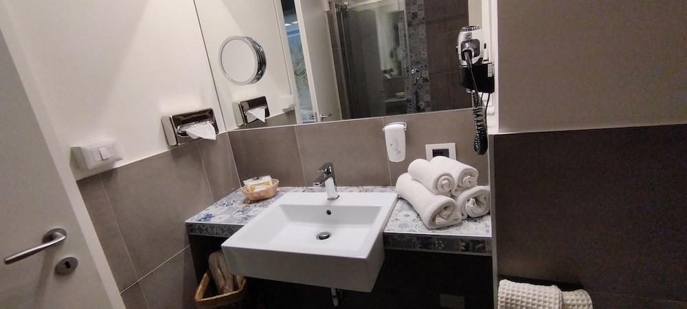 غرفة كلاسيكية بسرير كينج، Relais Maddalena 5/5