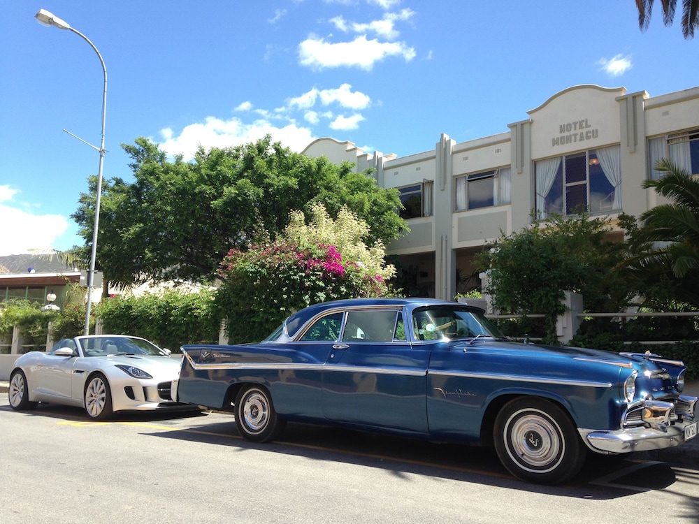 Montagu Country Hotel 80/89