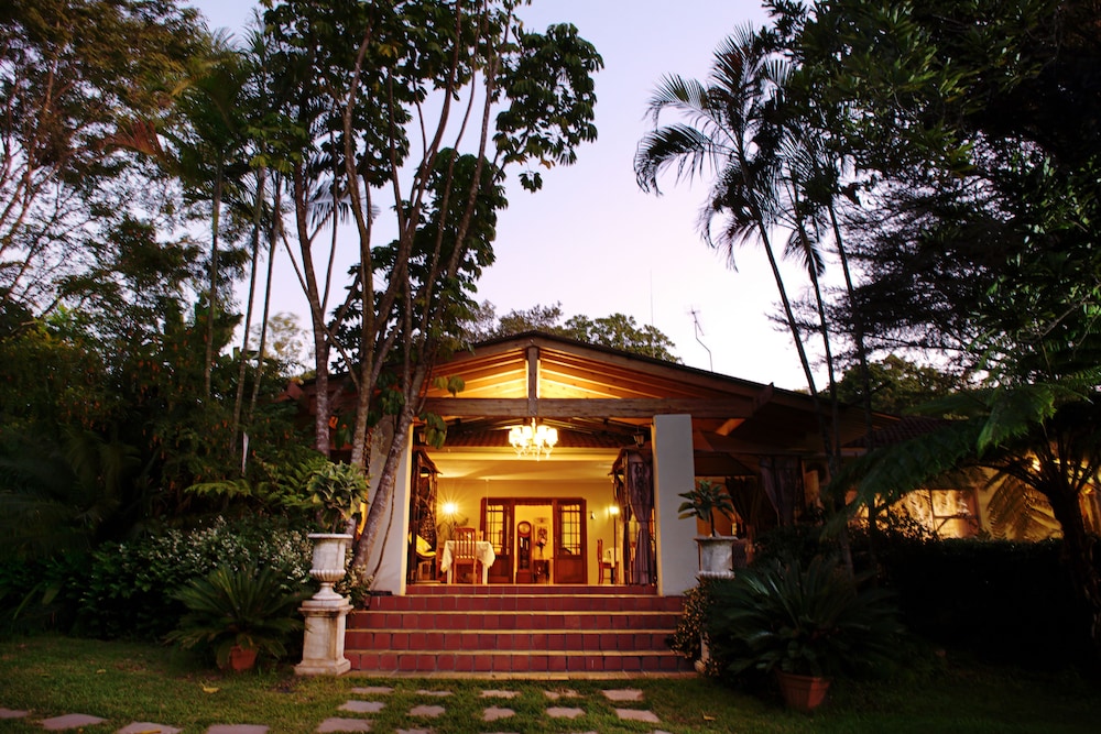 Almar View Guest House 2/29