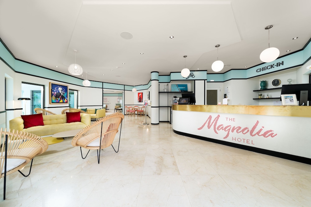 The Magnolia Hotel 8/59