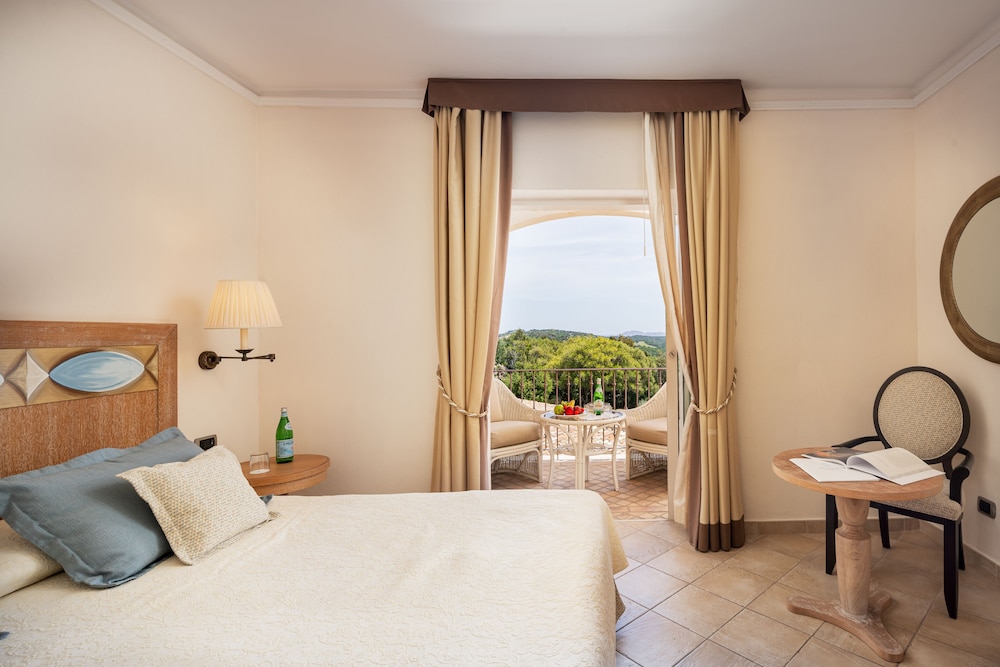 Hotel Petra Bianca 10/50