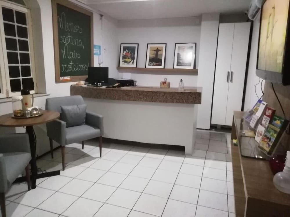 Center 1 Hotel 3/50