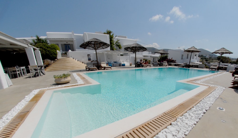 Anemoi Resort 45/50