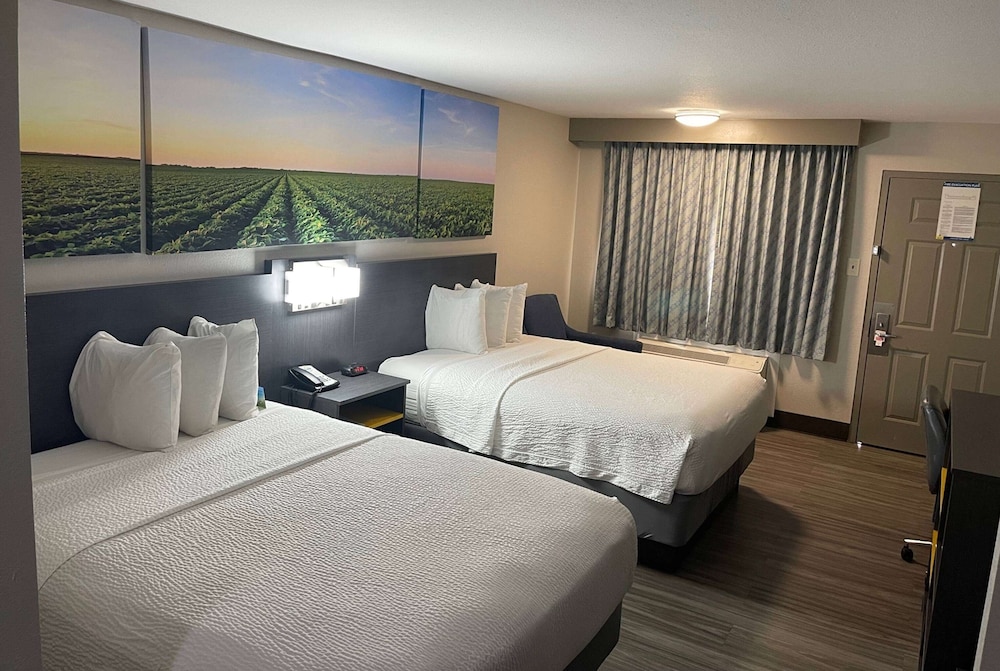 Standard, 2 Queen Beds
