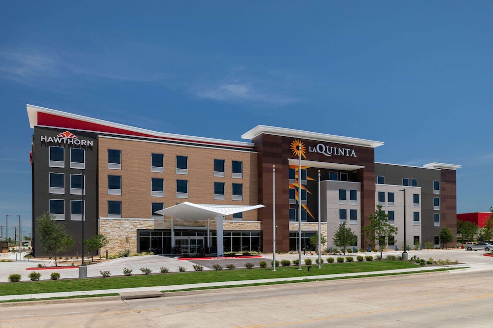 Hawthorn Extended Stay by Wyndham Pflugerville 4/29