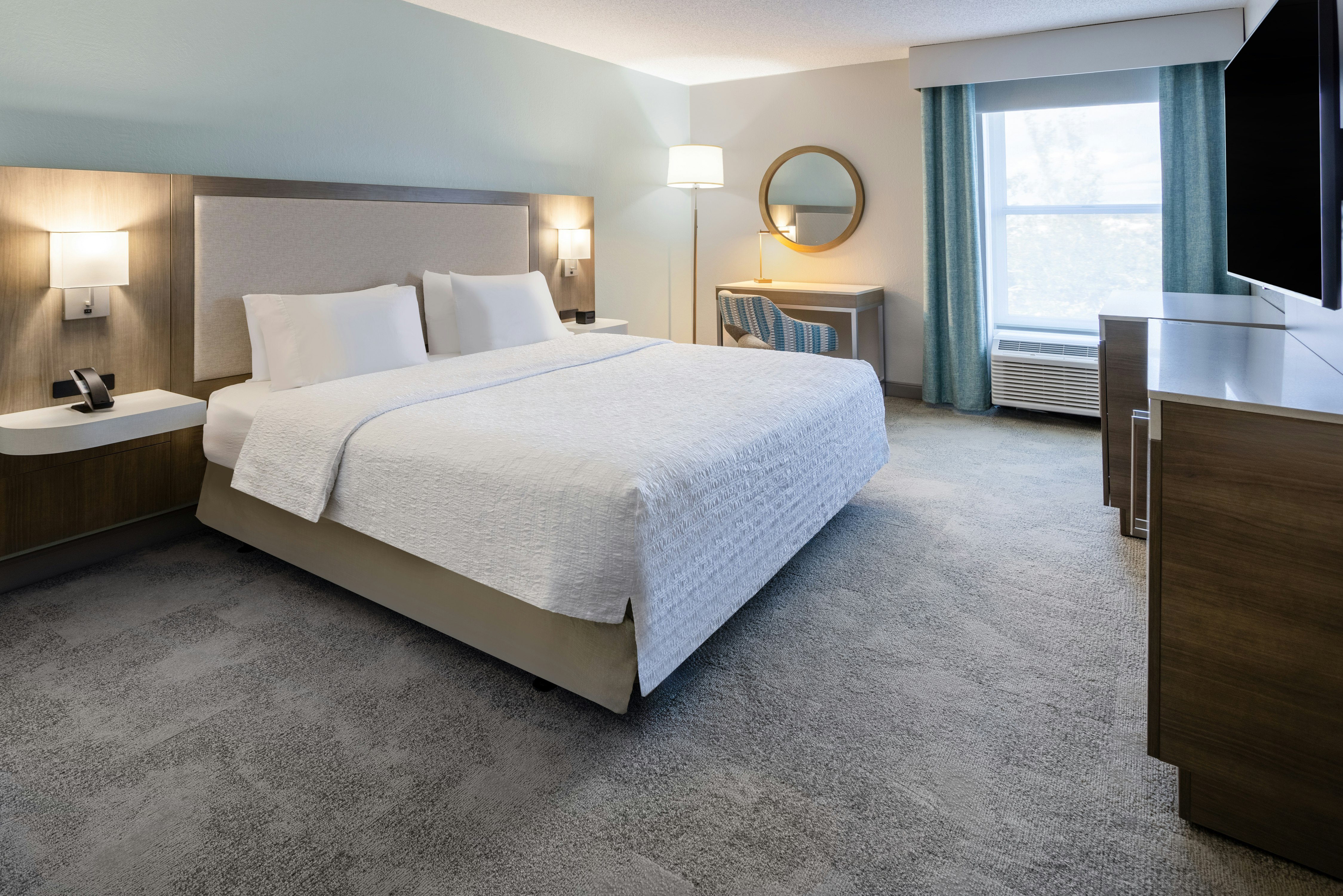 Room, King Bed, Accessible