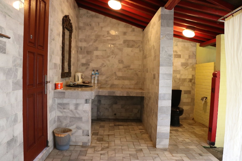 Puri Bunga Beach Cottages Lombok 72/73