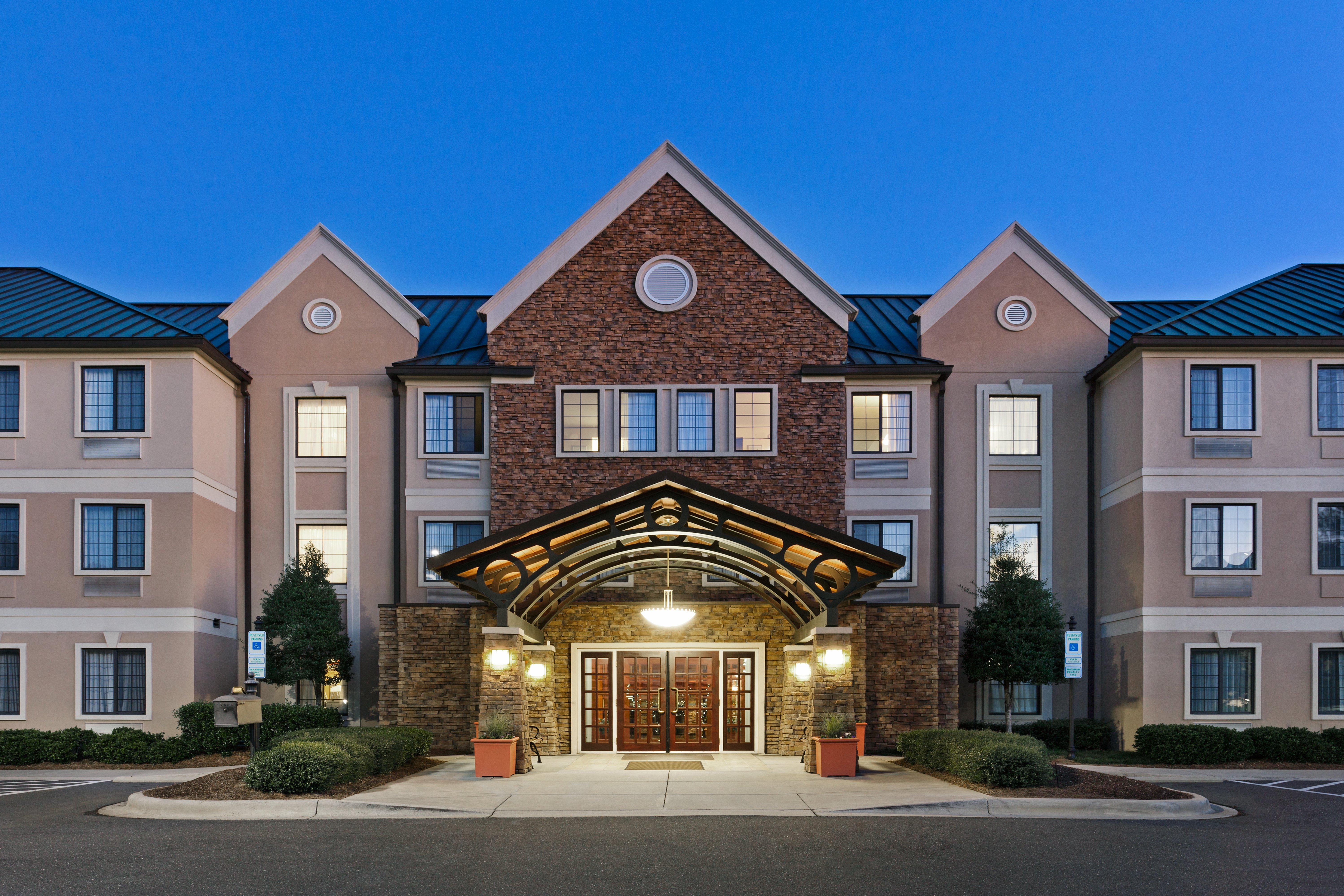 Staybridge Suites Charlotte Ballantyne 4/70
