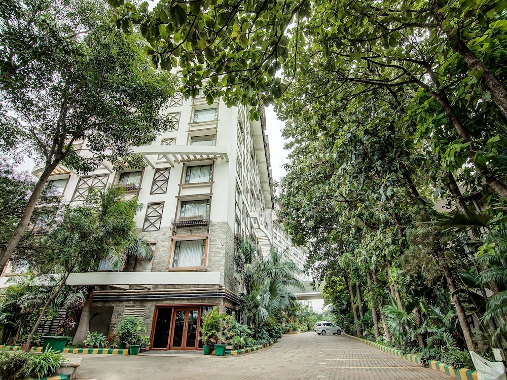 Sai Vishram Business Hotel 2/50