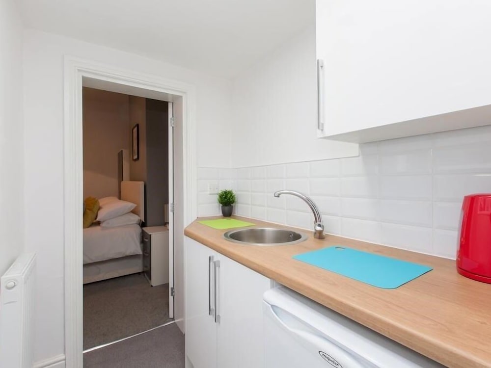 Townhouse @166 Ruskin Rd 22/32