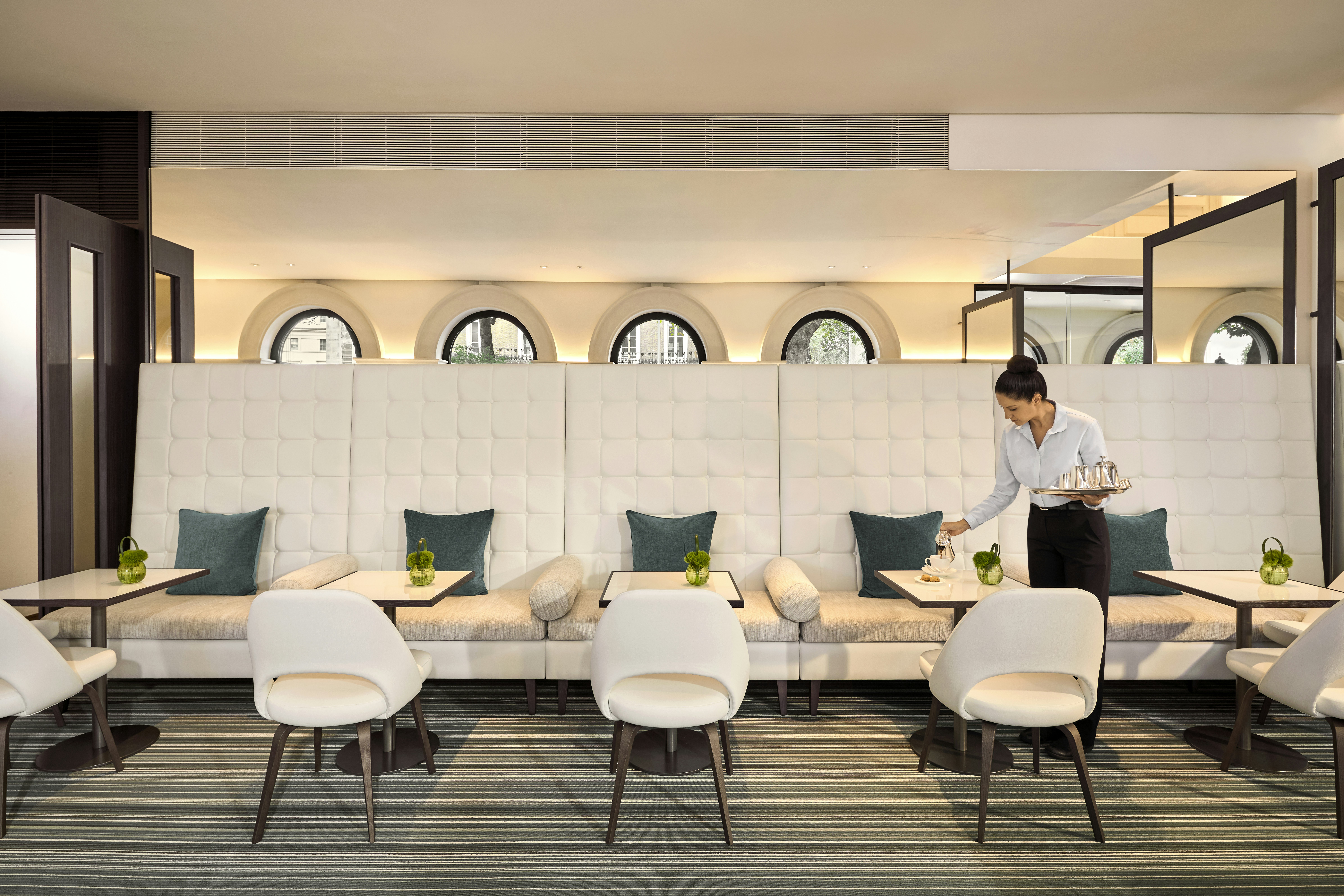 Como The Halkin 67/71