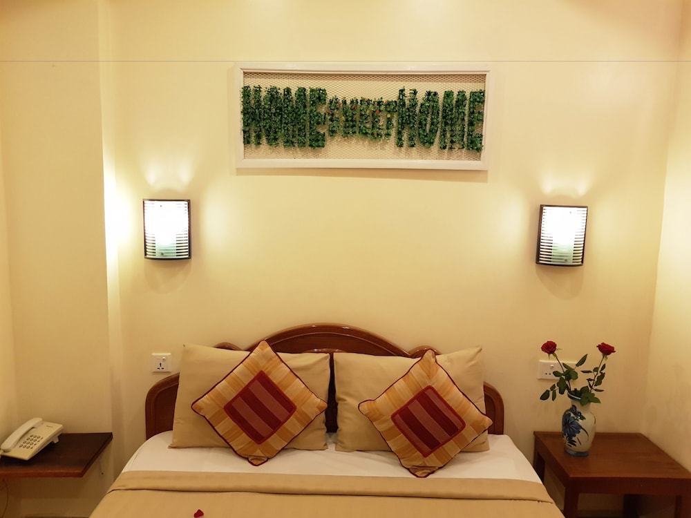 Fancy Guest House 30/37