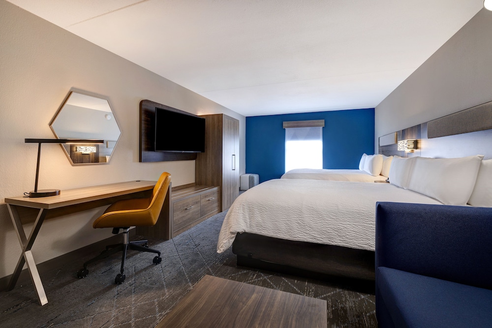 Holiday Inn Express & Suites Central Omaha, an IHG Hotel 22/50