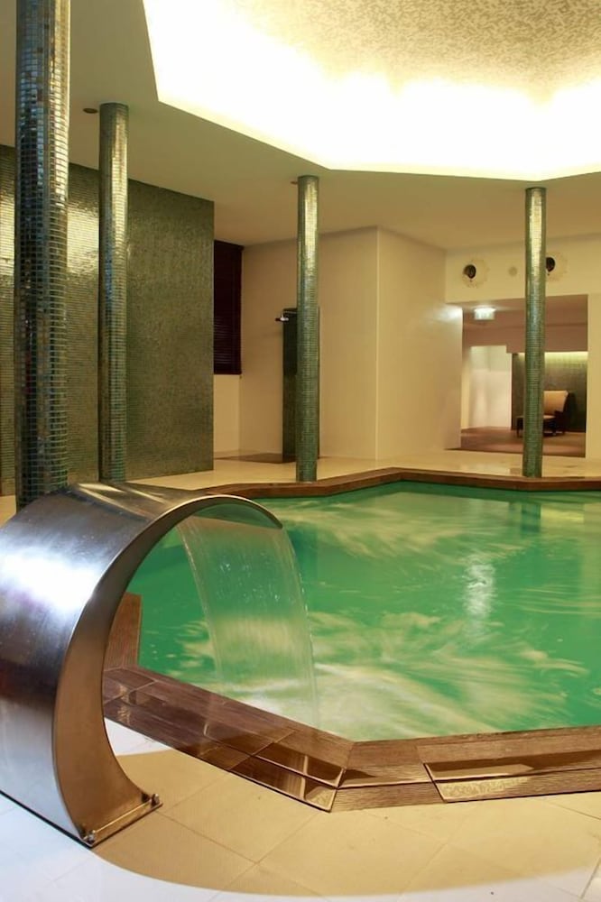 Ozadi Altura Beach Resort 30/68