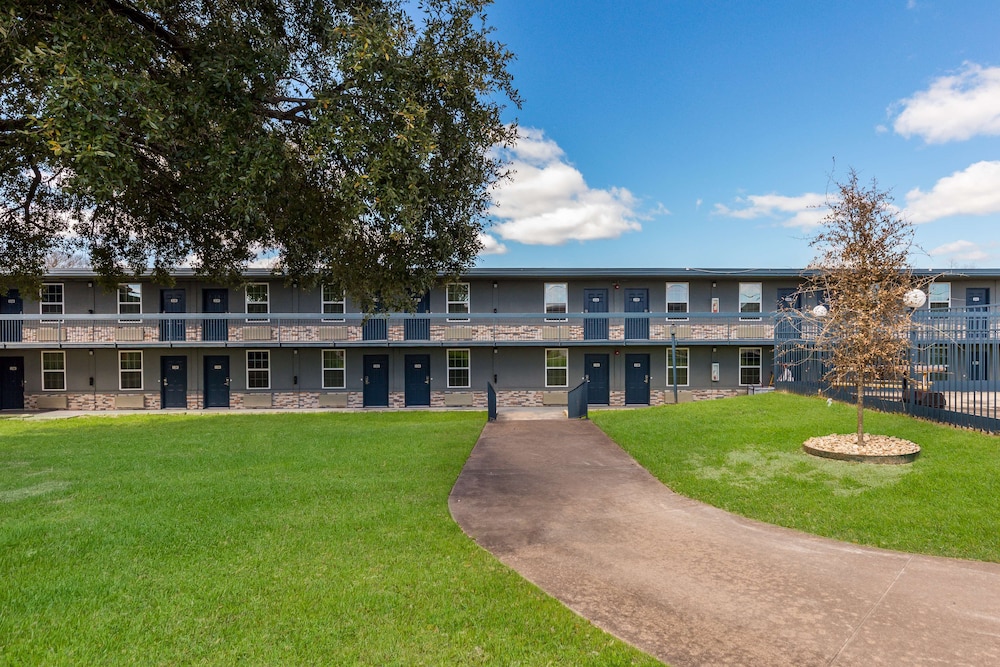 Motel6 Temple, TX 42/46